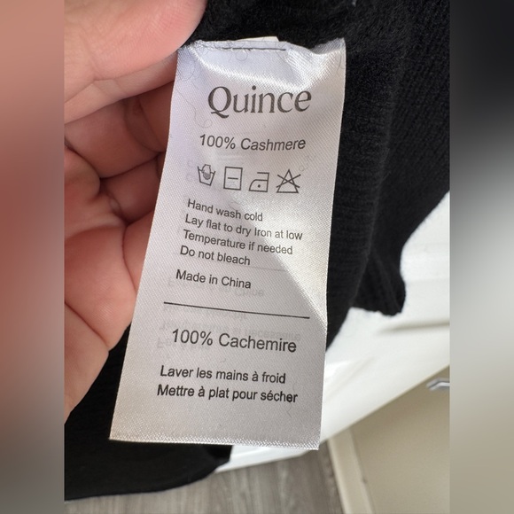 NWT! | QUINCE Mongolian Cashmere Sleeveless Midi
Sweater Dress Black Size Small - Picture 14 of 16